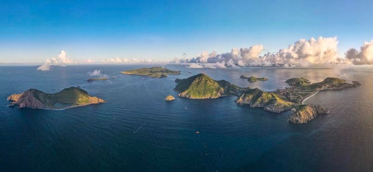 lever de soleil sur l'archipel des saintes